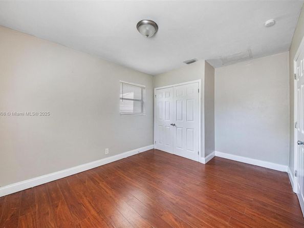 3460 NW 1st St, Lauderhill FL 33311