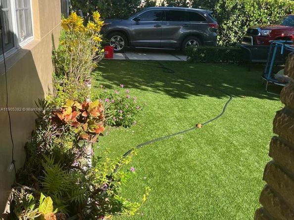 665 NW 153rd St, Miami FL 33169