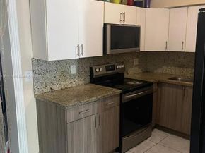 665 NW 153rd St, Miami FL 33169