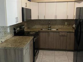 665 NW 153rd St, Miami FL 33169