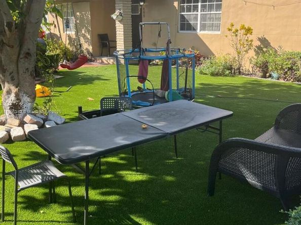 665 NW 153rd St, Miami FL 33169