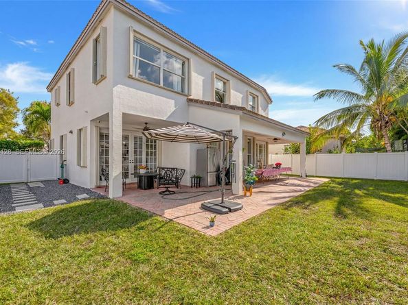 5262 SW 158th Ave, Miramar FL 33027