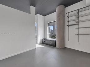 10 SW South River Dr 1509, Miami FL 33130