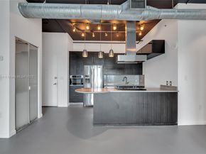 10 SW South River Dr 1509, Miami FL 33130