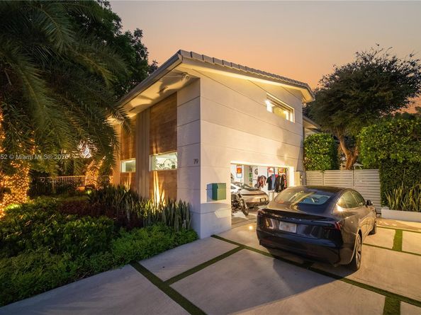 79 W Shore Dr W, Miami FL 33133
