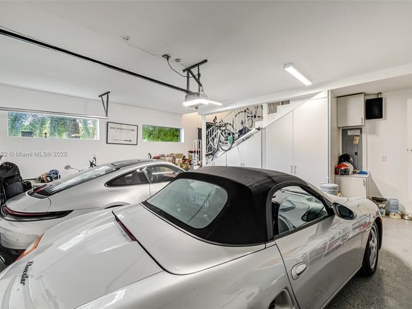 79 W Shore Dr W, Miami FL 33133