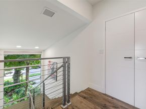 79 W Shore Dr W, Miami FL 33133