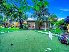 1652 NE 39th St, Oakland Park FL 33334