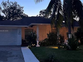 1061 SW 4th Ter