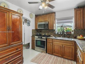 15745 SW 303rd Ter, Homestead FL 33033