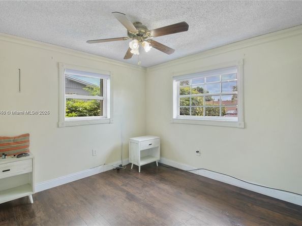 15745 SW 303rd Ter, Homestead FL 33033