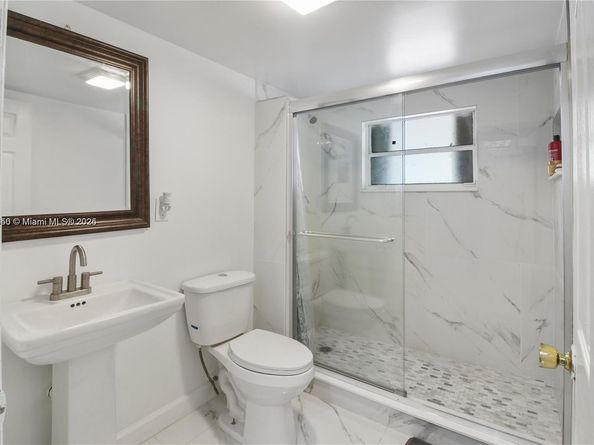 15745 SW 303rd Ter, Homestead FL 33033