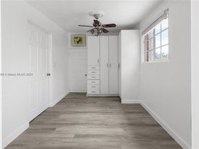 15745 SW 303rd Ter, Homestead FL 33033
