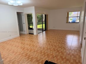 11509 NW 10th St 11509, Pembroke Pines FL 33026