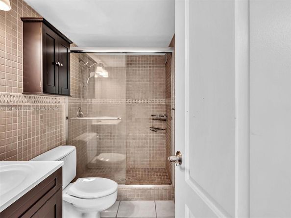 2030 S Ocean Dr 2024, Hallandale Beach FL 33009