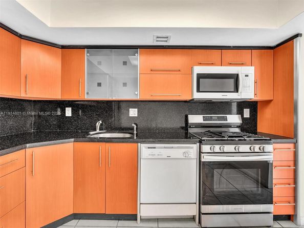 2030 S Ocean Dr 2024, Hallandale Beach FL 33009