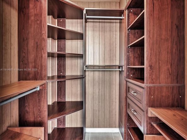 2030 S Ocean Dr 2024, Hallandale Beach FL 33009