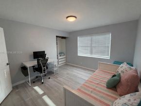 7471 W Sunrise Blvd 7471, Plantation FL 33313