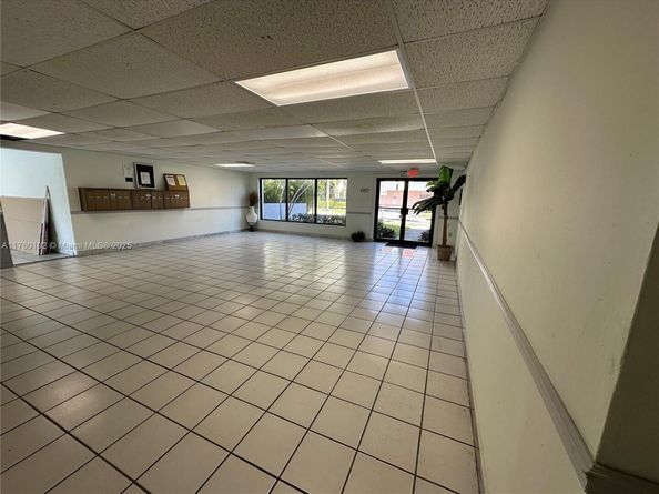 3582 NE 171st Street 301, North Miami Beach FL 33160
