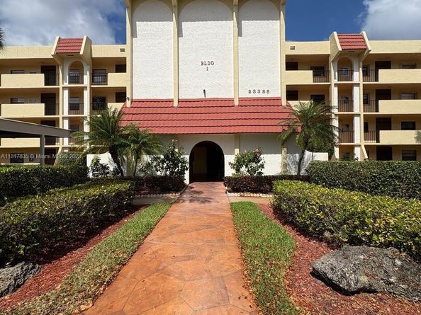 23385 S Barwood Ln S 408, Boca Raton FL 33428
