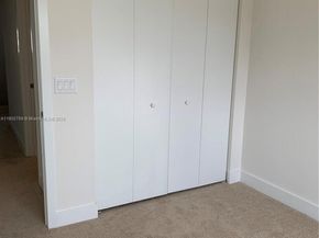 4416 NW 9th St, Plantation FL 33317