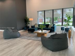 4416 NW 9th St, Plantation FL 33317