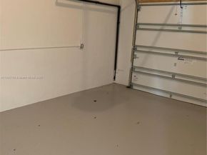 4416 NW 9th St, Plantation FL 33317