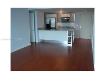 185 SW 7th St