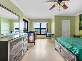 2200 S Cypress Bend Dr 804, Pompano Beach FL 33069