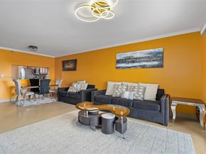 2200 S Cypress Bend Dr 804, Pompano Beach FL 33069