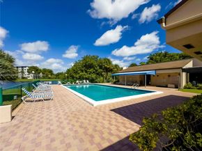 2200 S Cypress Bend Dr 804, Pompano Beach FL 33069