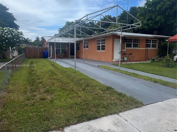 2815 SW 36th Ave, Miami FL 33133