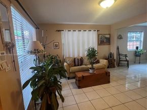 2815 SW 36th Ave, Miami FL 33133