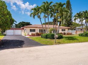 435 NE 36th St, Boca Raton FL 33431