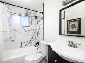 435 NE 36th St, Boca Raton FL 33431