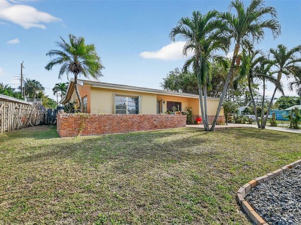1712 High Ridge Rd, Lake Worth FL 33461