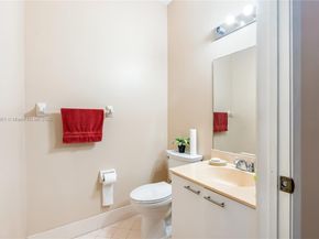 15683 NW 12th Rd, Pembroke Pines FL 33028