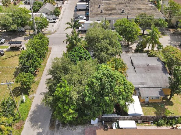 1024 N 24th Ave, Hollywood FL 33020