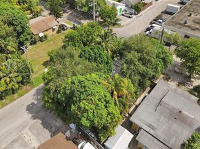 1024 N 24th Ave, Hollywood FL 33020