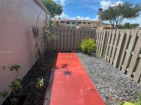 20549 NE 6th Ct, Miami FL 33179