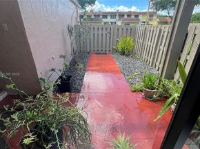 20549 NE 6th Ct, Miami FL 33179