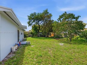 18830 NW 29th Pl, Miami Gardens FL 33056