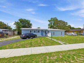 18830 NW 29th Pl, Miami Gardens FL 33056