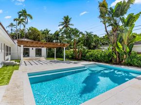 1426 Robbia Ave, Coral Gables FL 33146