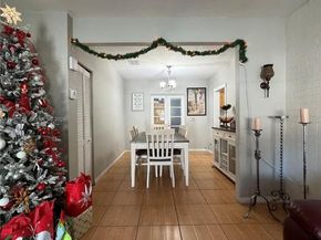 2460 NW 33rd St, Miami FL 33142