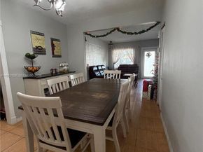 2460 NW 33rd St, Miami FL 33142