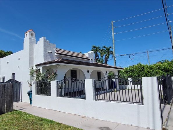 1721 SW 24th Ter, Miami FL 33145