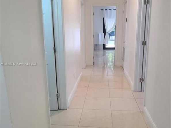 1721 SW 24th Ter, Miami FL 33145