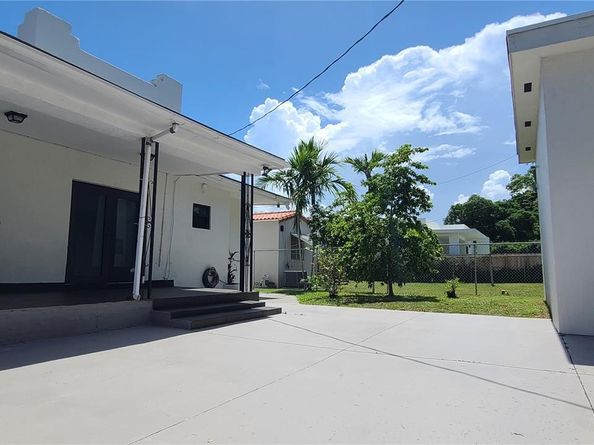 1721 SW 24th Ter, Miami FL 33145