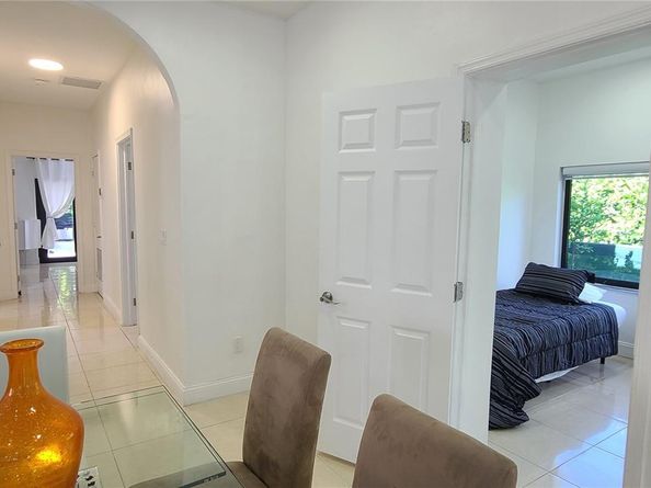 1721 SW 24th Ter, Miami FL 33145